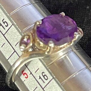 Size 5 Amethyst type Gemstone Silver Ring